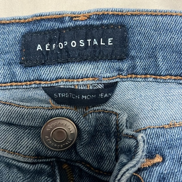 Aeropostale Mom Jeans - Picture 3 of 4